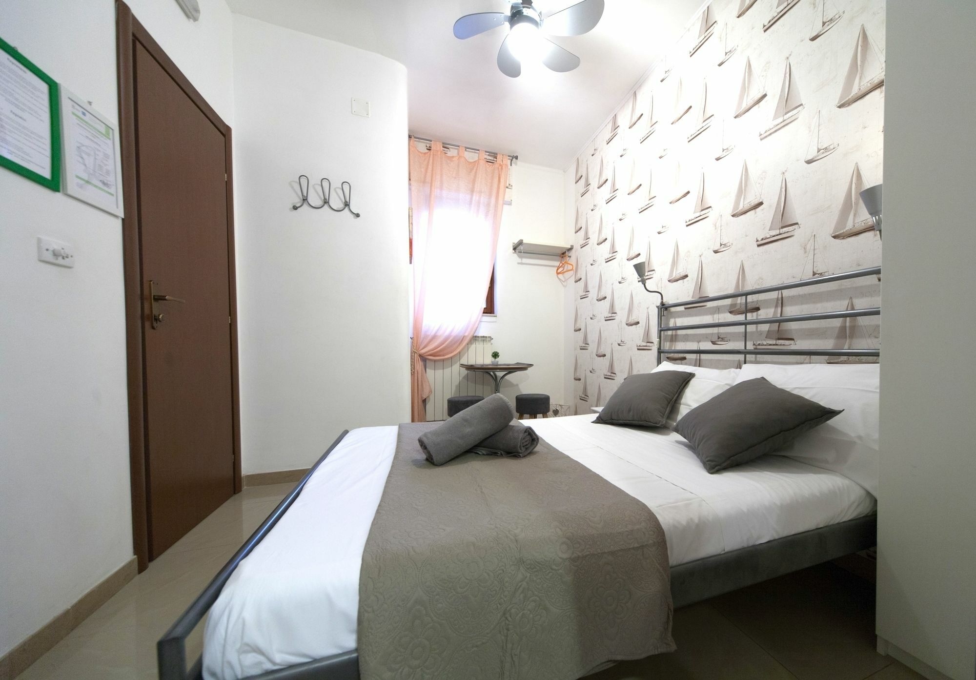 Il Sole Hotell Trani Eksteriør bilde